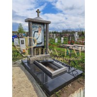 Памятники из покостовского гранита в Краснодаре