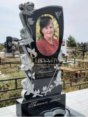 Памятник резной из гранита ЧПУ «Розы» — ritualum.ru