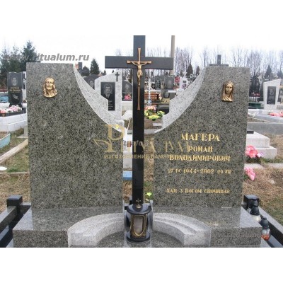 Зеркальный памятник 311 — ritualum.ru
