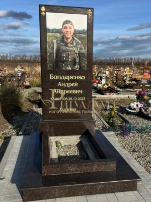 Памятник военному №007 — ritualum.ru